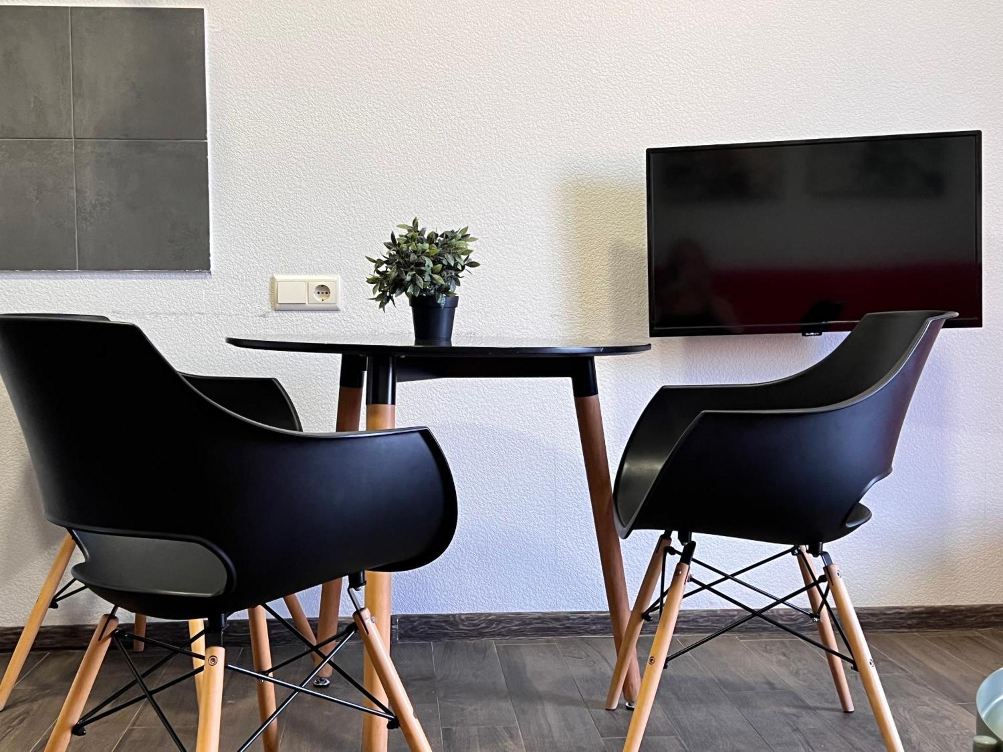 Vake Apartment Tbilisi Bagian luar foto